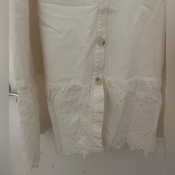 Cream Lacy Dress with Buttons - Picture 5 of 7